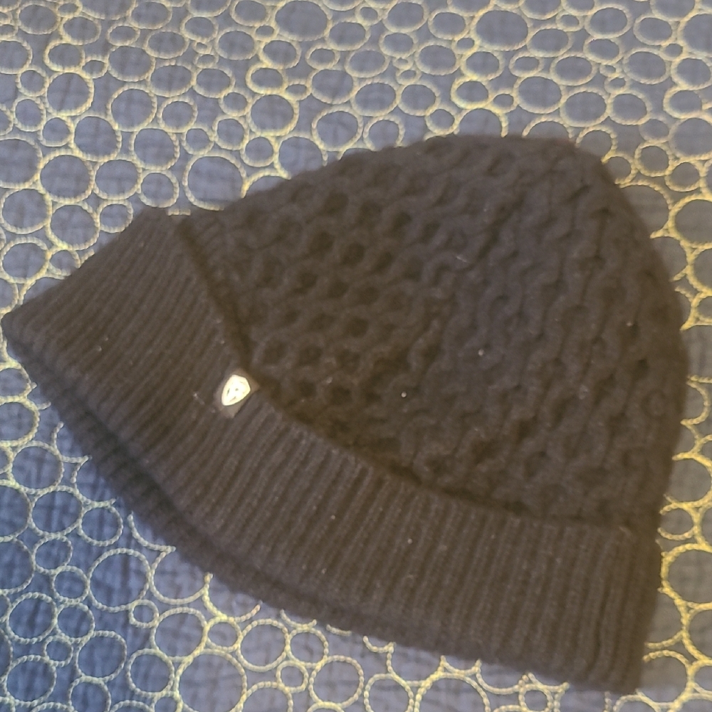 Black Knit Women's Hat